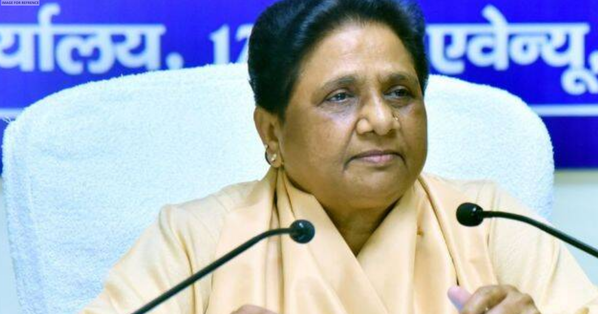 Take suo moto cognizance to ban political organisations carrying country’s name, Mayawati urges Supreme Court; slams politics over ‘India, Bharat’